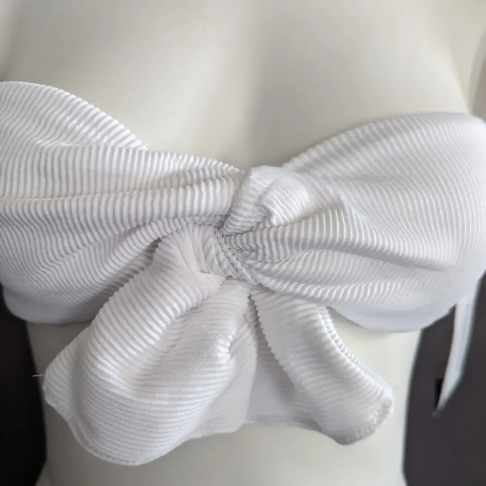 Boohoo Twist Front Rib White Bikini Crop Top sz 8 New